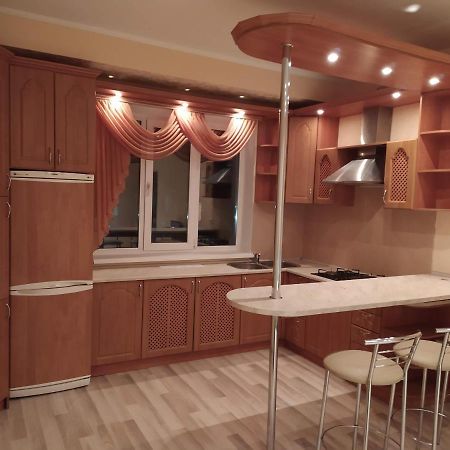 Двухкомнатная Квартира С Кухней Студией Бровары. 외부 사진